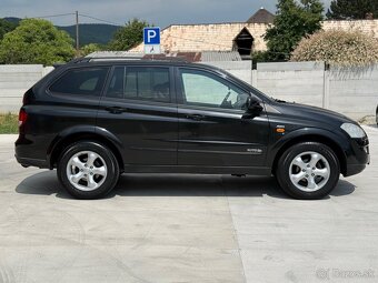 SsangYong Rexton 2.7 xdi 4x4 - 4