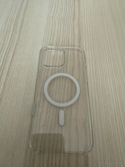 Predám originál kryt na Iphone 16 pro max - 4