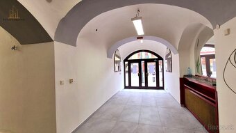 Prenájom komerčných priestorov v centre mesta PREŠOV - 4