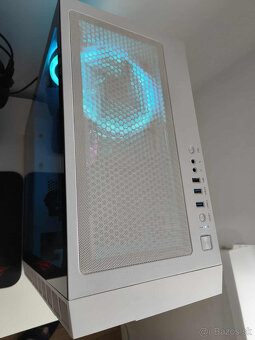 Herný PC delo na hry: Vyladená zostava s R7 3700X/RX 6700XT - 4