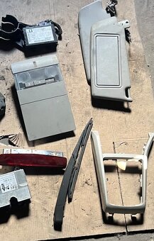 Vsetko komplet za 100e Opel Astra H Cierna - 4