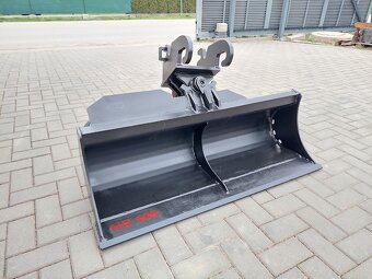 Hydraulická svahovačka na minibagre skladom - 4