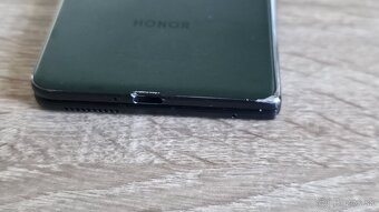 Honor Magic V3 - 4