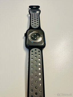  Apple Watch 8 45mm Midnight - 4