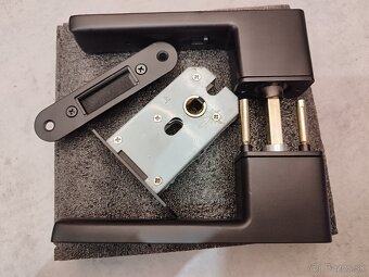 Interierová kľučka so smart uzamykaním - 4