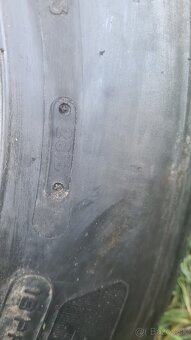 Pneumatika 285/70 R19,5 - 4