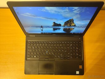 Dell Latitude 5580 | i5 • 16GB • 256GB SSD - 4
