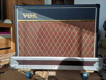 VOX AC15C1 + case - 4