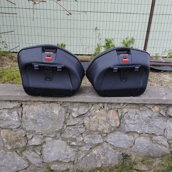 Givi - 4