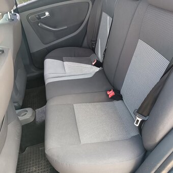 Seat Ibiza 1.4 benzín (63kw) - 4