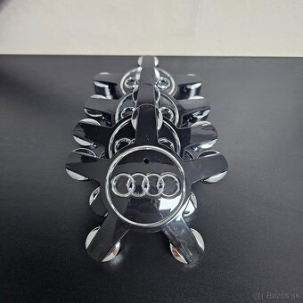 ✅AUDI✅STREDOVE KRYTKY KOLIES, 135 MM - HVIEZDICA 4F0601165N - 4