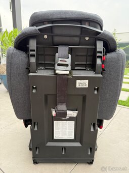 Autosedačka Petite&Mars s isofixom 9-36kg - 4