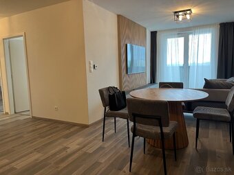 NA PRENAJOM 3 IZBOVÝ BYT S BALKÓNOM - 4
