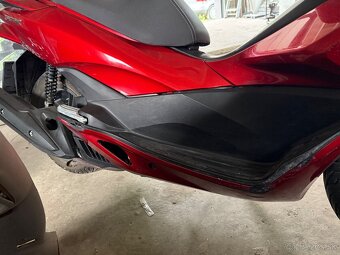 Honda pcx 125cc 2017 - 4