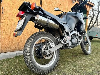 Yamaha xt660z tenere - 4