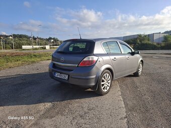 Opel Astra H - 4