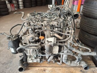 Kompletný motor 2.0TDI 103kw CR CFHC škoda VW seat audi - 4