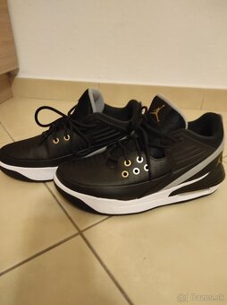 Jordan č41 - 4