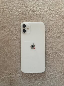 iPhone 11 - 4