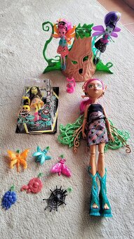 Bábika Monster High Treesa Thornwillow - 4