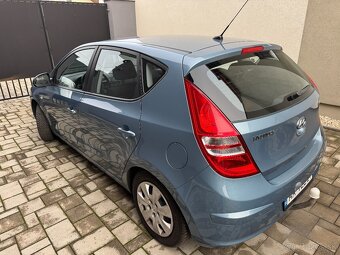 HYUNDAI i30, HATCHBACK, 1,6i, BENZÍN, MANUÁL, 145 970 KM - 4