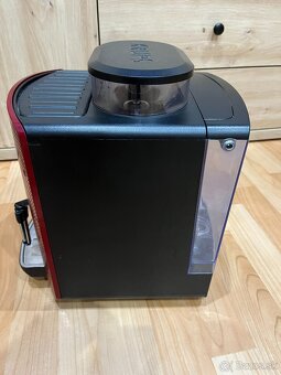 Predám automatický kávovar KRUPS EA81 - 4
