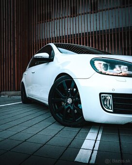 Volkswagen Golf 6 GTi Limited Edition Addidas - 4