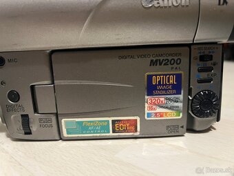 KAMERA CANON MV200 - 4