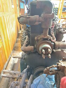 Motor na Zetor Super 35 - 4