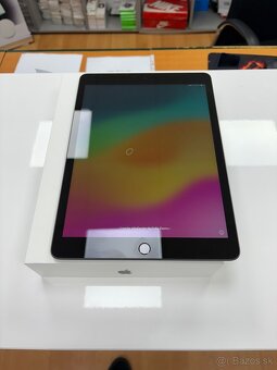 Apple iPad 9.64GB Space Gray WIFI+CELLULAR - 4