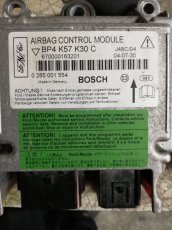 Mazda 3 vstrekovače 1,6 benzín 77Kw, riadiaci modul airbagu - 4