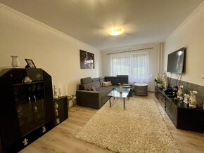 REZERVOVANÉ: Prerobený 3 izbový byt na Brezovci - 4