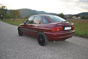 FORD ESCORT Mk7 - 4