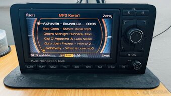 Rádio / navigácia Audi RNS-E (RNSE) - 4