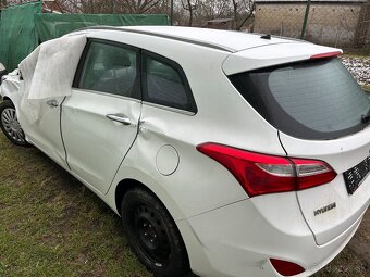 Predám Hyundai i 30 CW - 4
