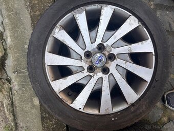 Volvo ALU disky 17” a zimné pneumatiky 225/50 r17 - 4