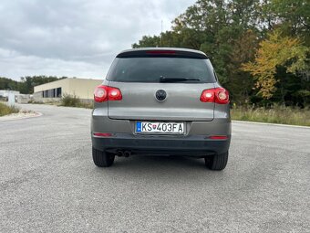 Volkswagen Tiguan 2.0 tdi 4x4 automat - 4