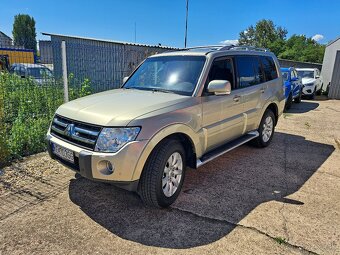 MITSUBISHI PAJERO 3.2 - 4