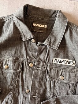 Ramones ryflova bunda velkost XL - 4