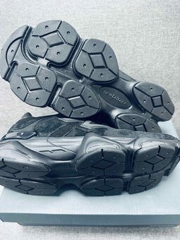 New Balance 9060 - 4