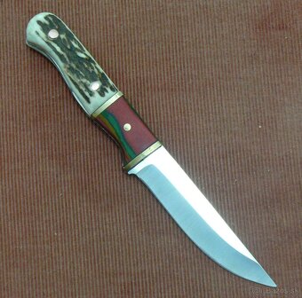 Lovecký nôž na krk - 4