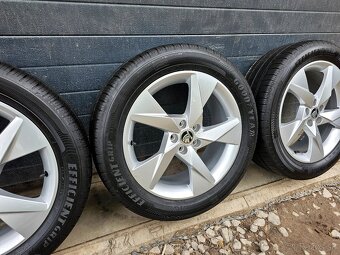 Zánovná Letná Sada Škoda Volans Kamiq 205/55 R17 GoodYear - 4