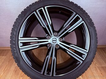 Originál zimní kolesa Volvo S60 R19 - 4
