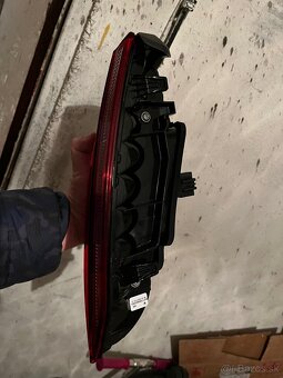 Zadný pravý Led svetlomet VW touareg ||| pred facelift - 4