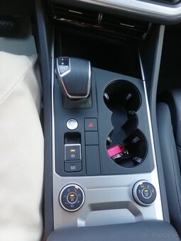 Volkswagen Touareg 3.0 V6 TDI R-Line - 4