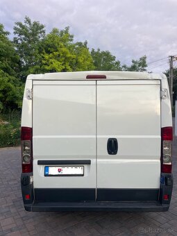 PEUGEOT BOXER 2.2 L1H1 - 4