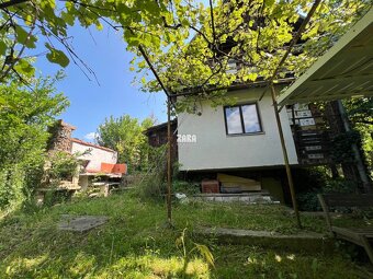 BUKOVEC - murovaná dvojpodlažná CHATA s podkrovím,289 m2 - 4