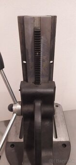 Stojan na vrtačku BDS - 4