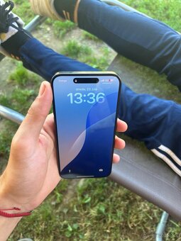 15 Pro Max 256GB - 4