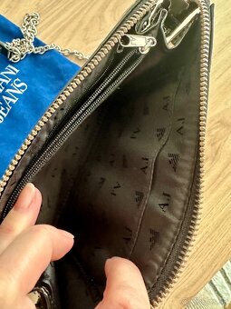kabelka Armani Jeans v perfektom stave - 4